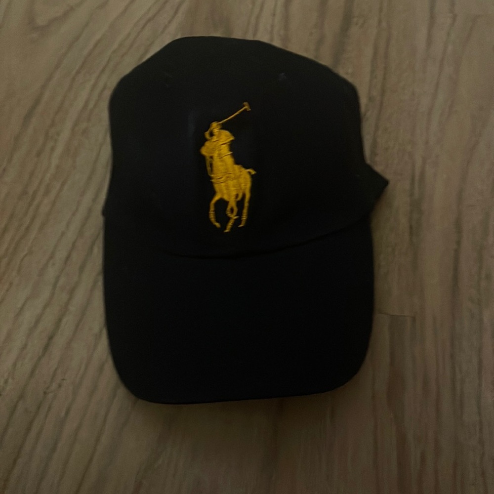 Ralph Lauren polo cap Navy blue ,yellow polo.